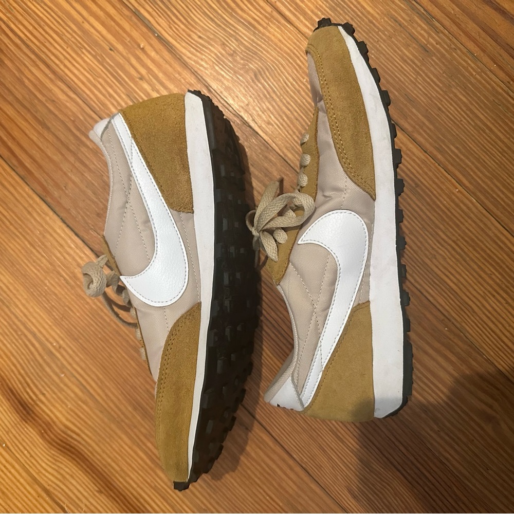 Nike Tan and White Retro Sneakers